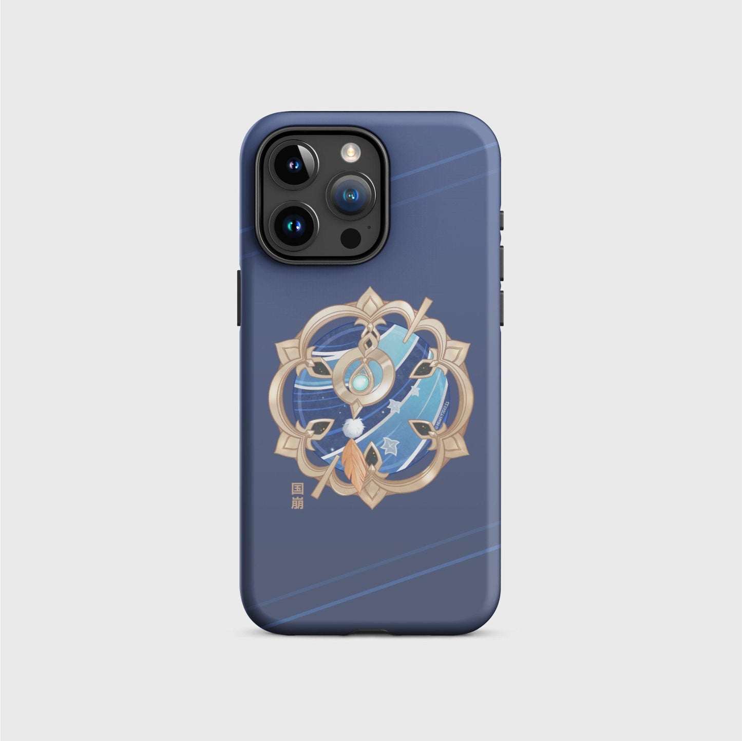 An iPhone case with a navy blue gradient going from darker on the top to brighter on the bottom, featuring a round gold frame equal to the Wanderers hat. His sigil swings in the middle in front of a background full of different blues and birds based on his outfit. His name shows in gold Japanese characters at the bottom left of the design. Soft blue lines cross the top and bottom of the case diagonally.