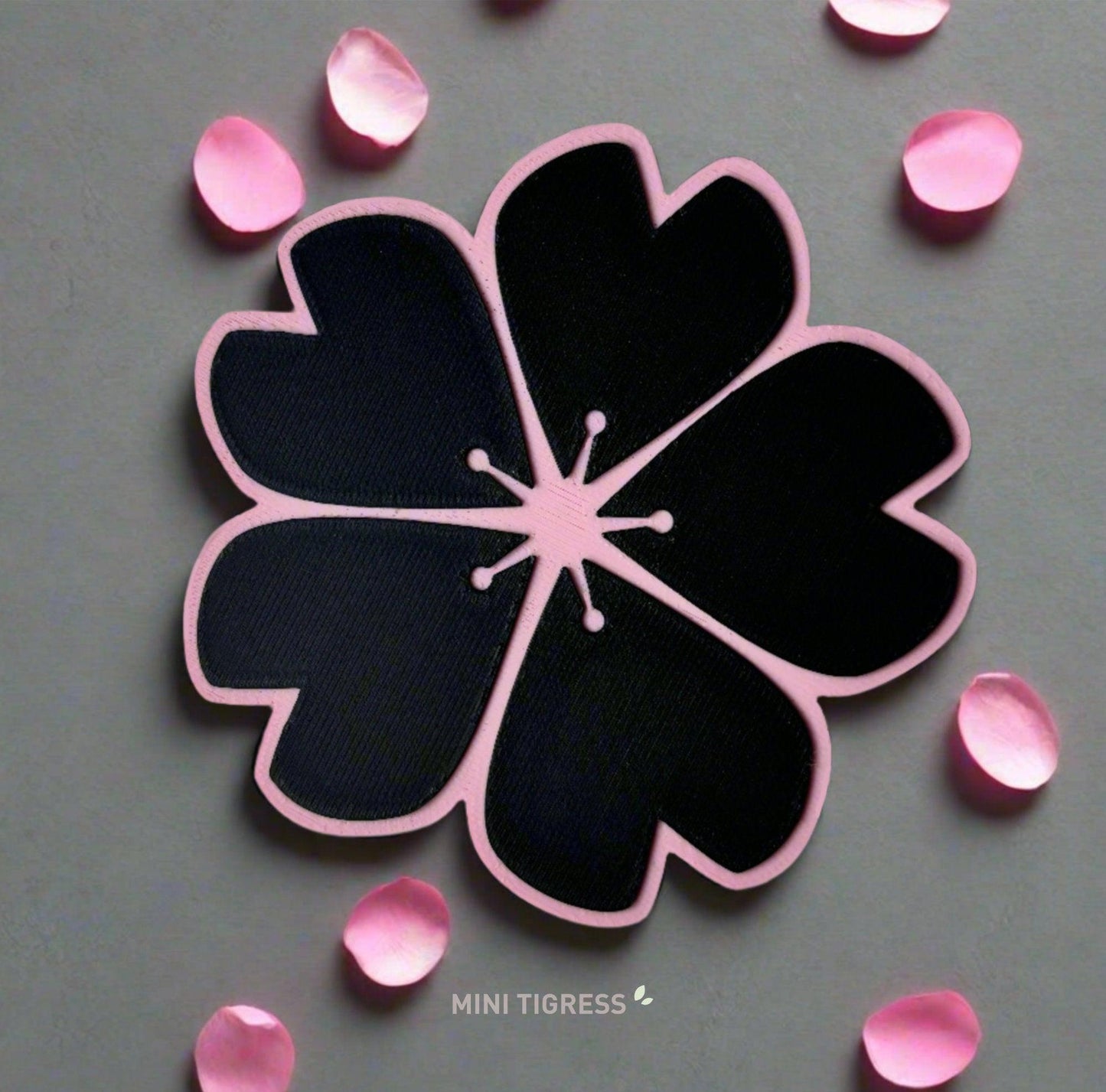 Pink / Black Petals